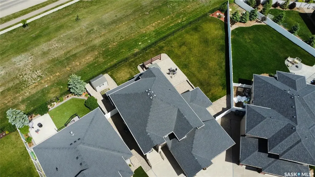 467 Mahabir Crescent Saskatoon SK S7W 0J7