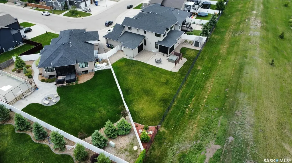 467 Mahabir Crescent Saskatoon SK S7W 0J7