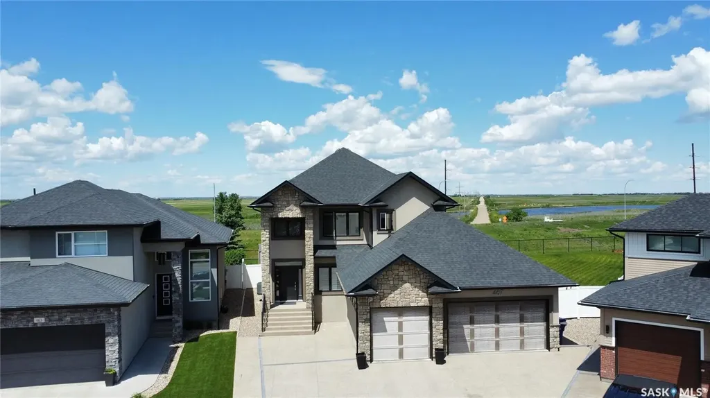 467 Mahabir Crescent Saskatoon SK S7W 0J7