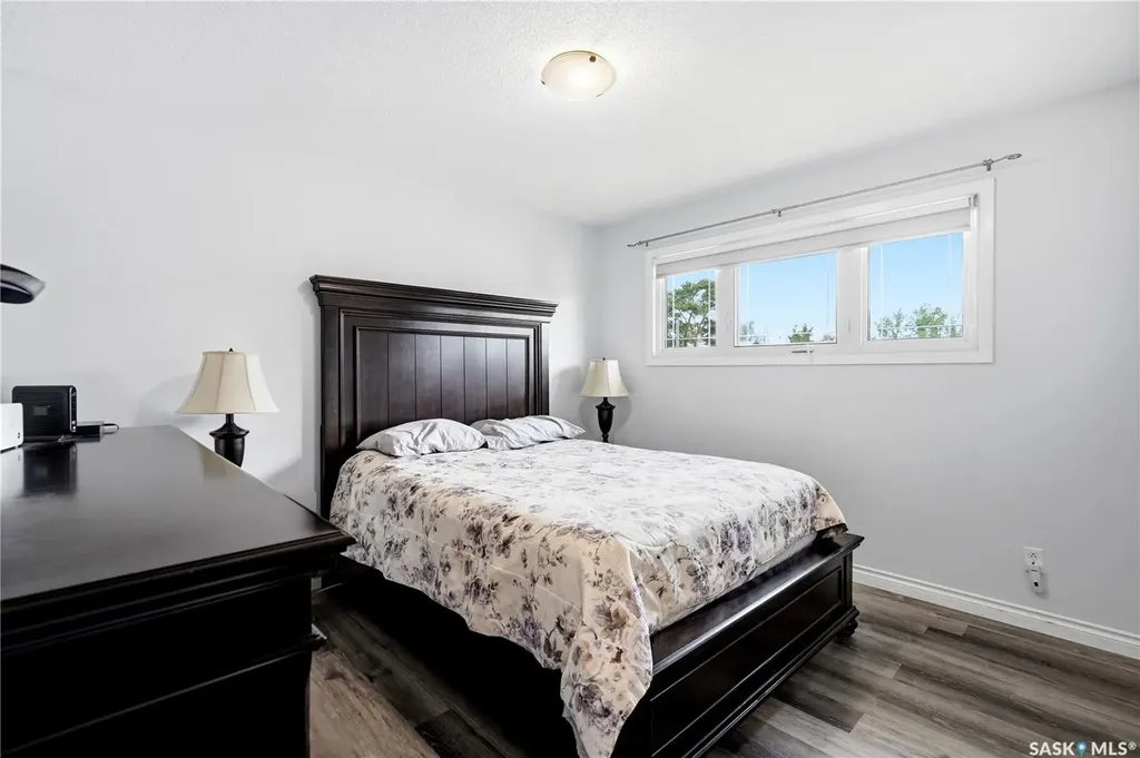 1223 Warner Street Moose Jaw SK S6H 6G9