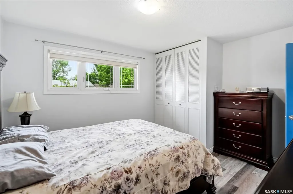 1223 Warner Street Moose Jaw SK S6H 6G9