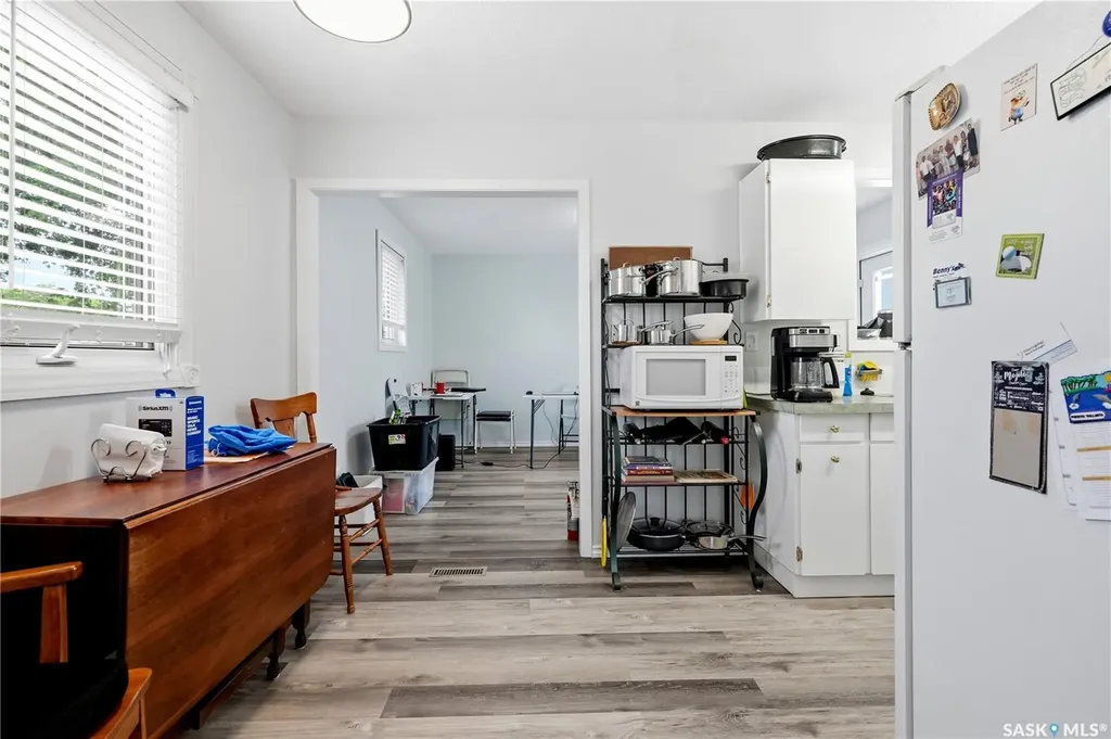 1223 Warner Street Moose Jaw SK S6H 6G9