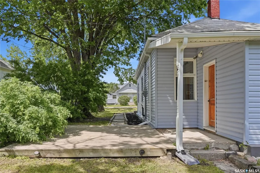 103A Norman Avenue Aberdeen SK S0K 0A0