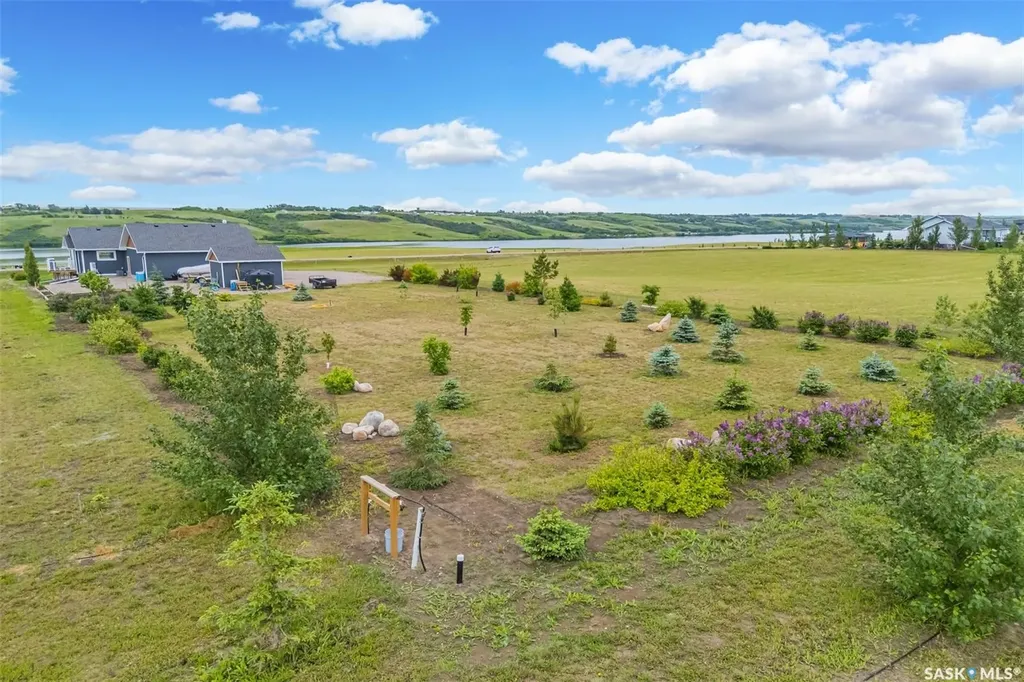 3 Sunrise Drive S Dundurn Rm No. 314 SK S7C 0A6