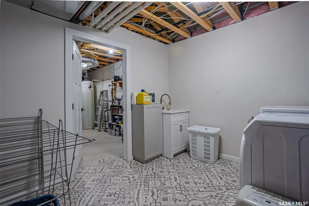 3 Sunrise Drive S Dundurn Rm No. 314 SK S7C 0A6