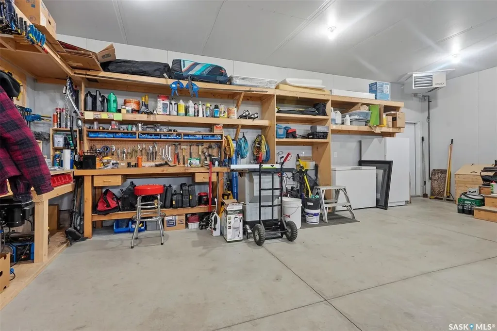 3 Sunrise Drive S Dundurn Rm No. 314 SK S7C 0A6