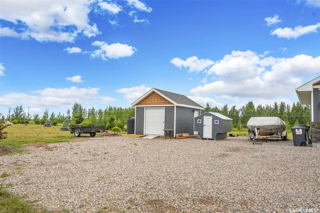 3 Sunrise Drive S Dundurn Rm No. 314 SK S7C 0A6