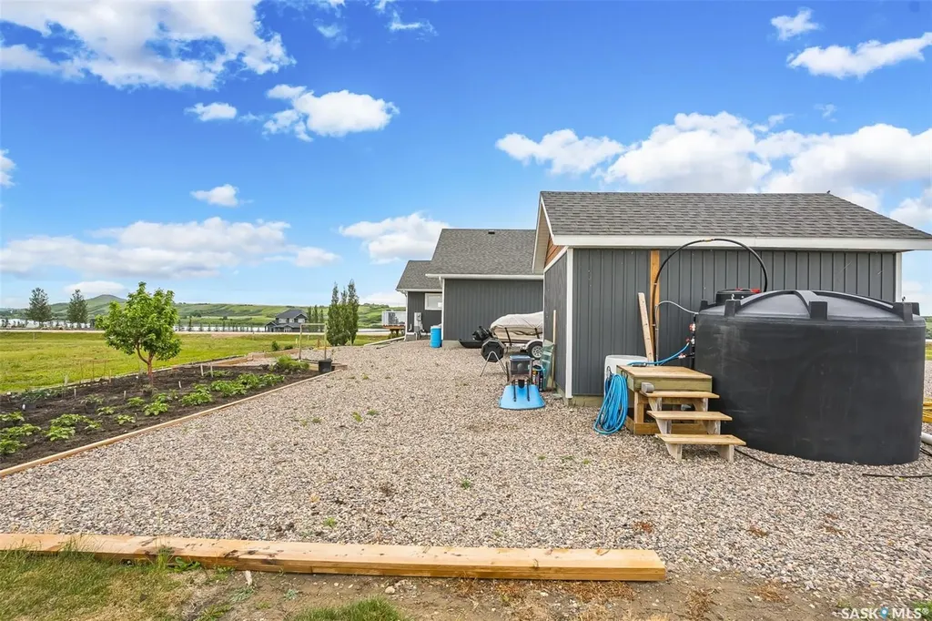3 Sunrise Drive S Dundurn Rm No. 314 SK S7C 0A6