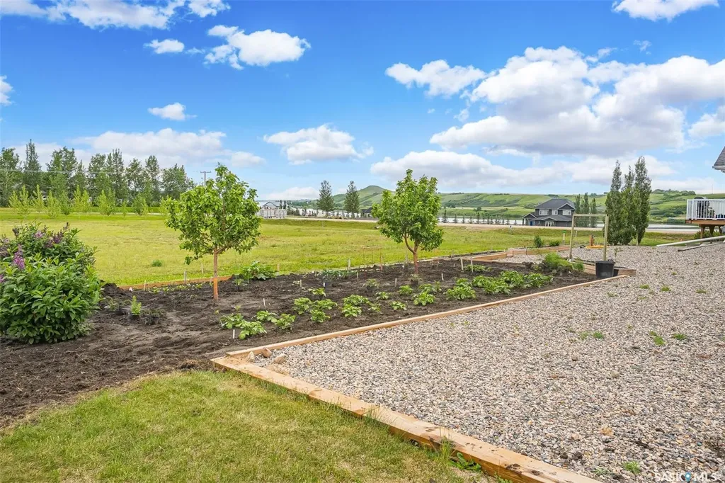 3 Sunrise Drive S Dundurn Rm No. 314 SK S7C 0A6