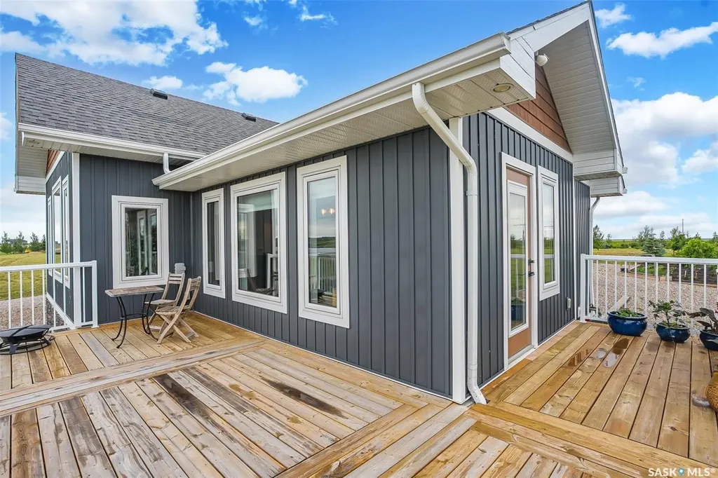 3 Sunrise Drive S Dundurn Rm No. 314 SK S7C 0A6