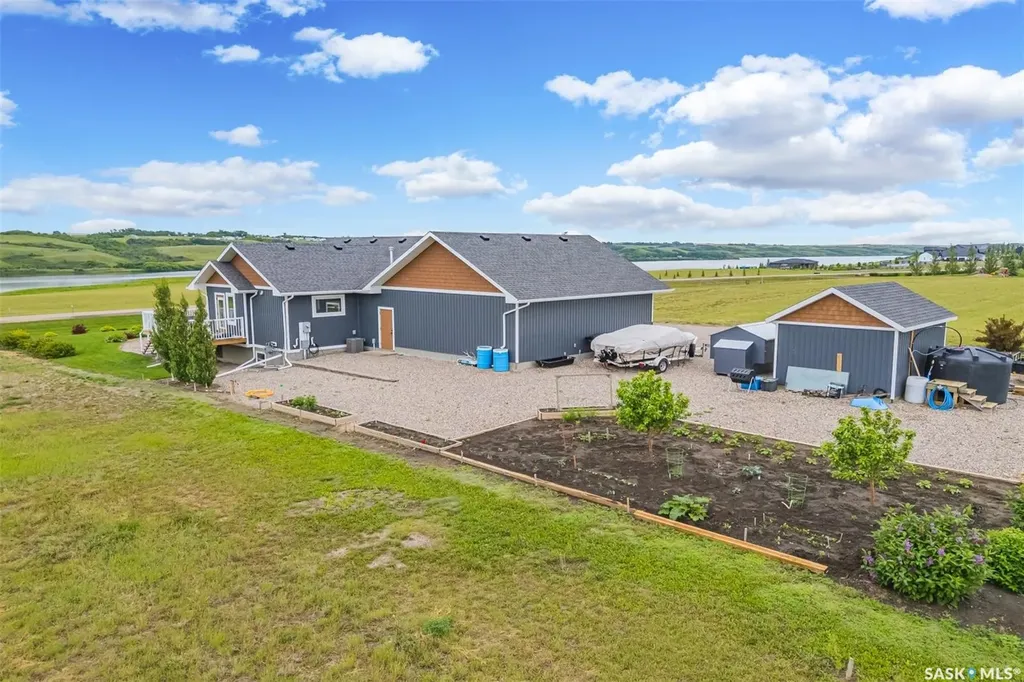 3 Sunrise Drive S Dundurn Rm No. 314 SK S7C 0A6