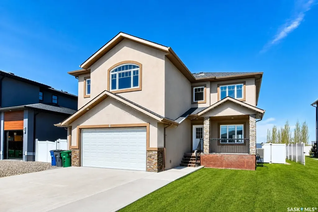 6 Mckenzie Landing White City SK S4L 0B2