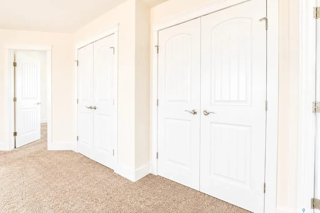6 Mckenzie Landing White City SK S4L 0B2