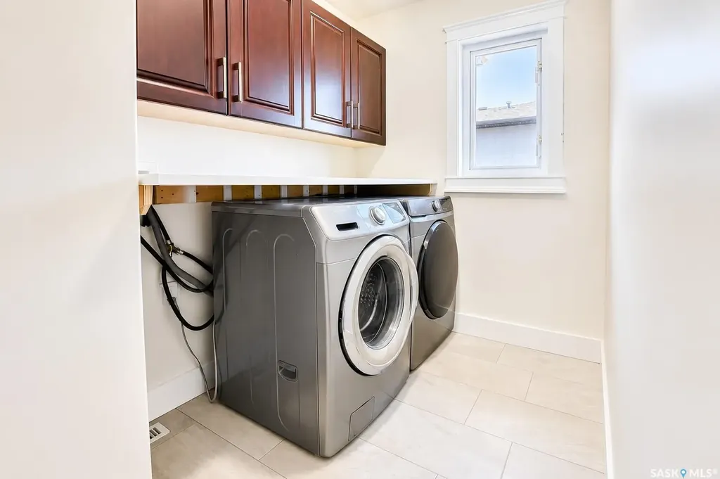 6 Mckenzie Landing White City SK S4L 0B2