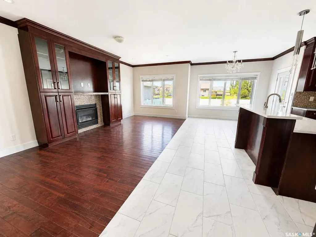 6 Mckenzie Landing White City SK S4L 0B2