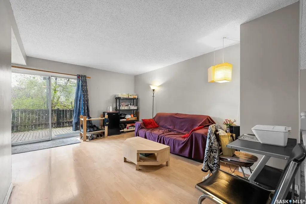 4220 Castle Road Regina SK S4S 4W1