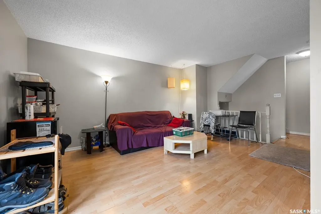 4220 Castle Road Regina SK S4S 4W1