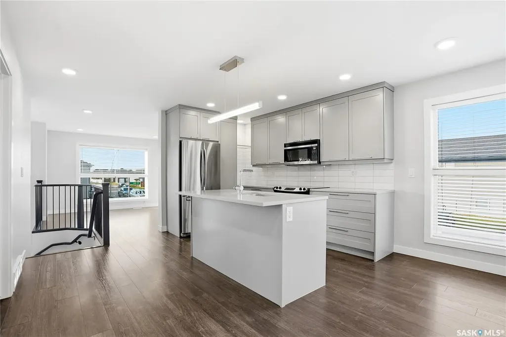 487 Kloppenburg Street Saskatoon SK S7W 0N8
