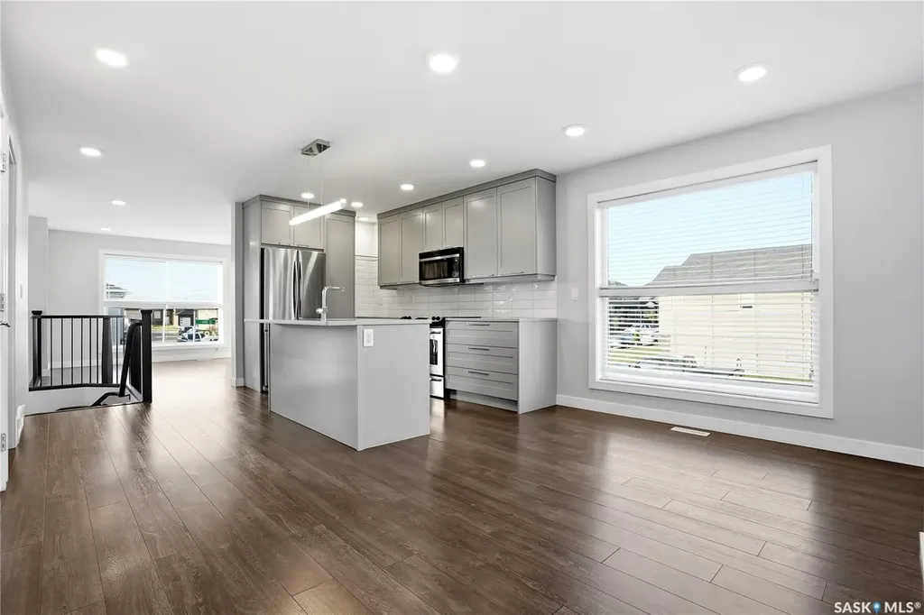 487 Kloppenburg Street Saskatoon SK S7W 0N8