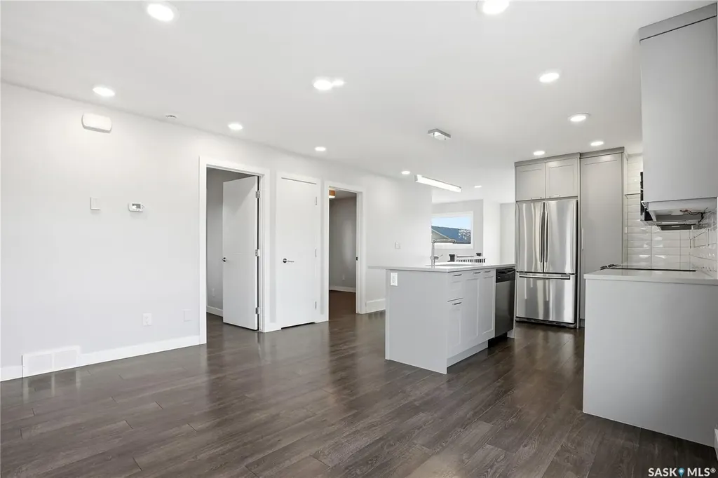 487 Kloppenburg Street Saskatoon SK S7W 0N8