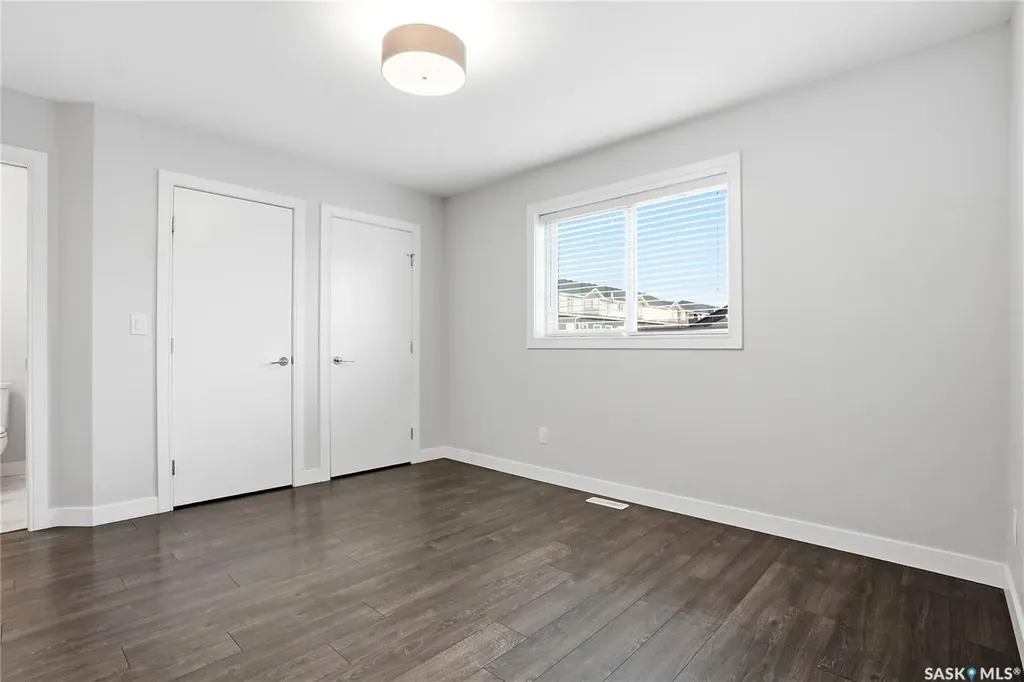 487 Kloppenburg Street Saskatoon SK S7W 0N8
