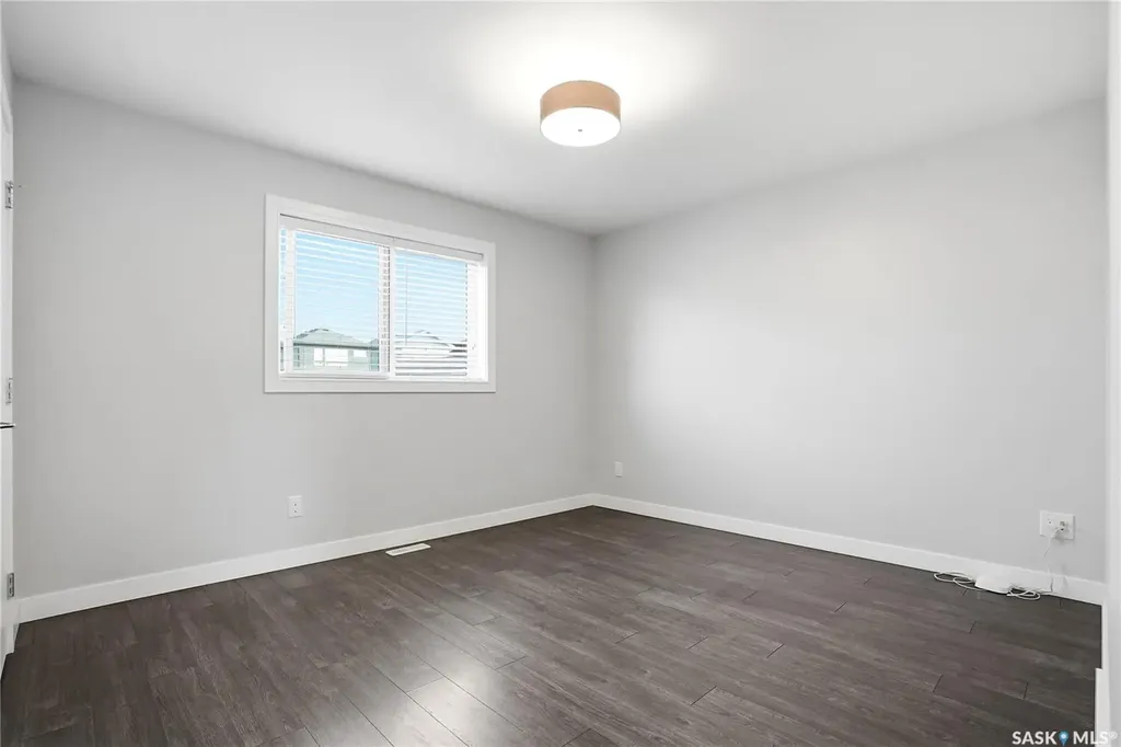 487 Kloppenburg Street Saskatoon SK S7W 0N8
