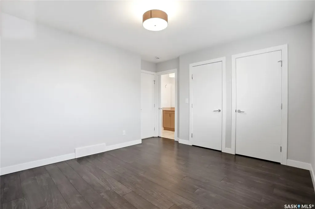 487 Kloppenburg Street Saskatoon SK S7W 0N8