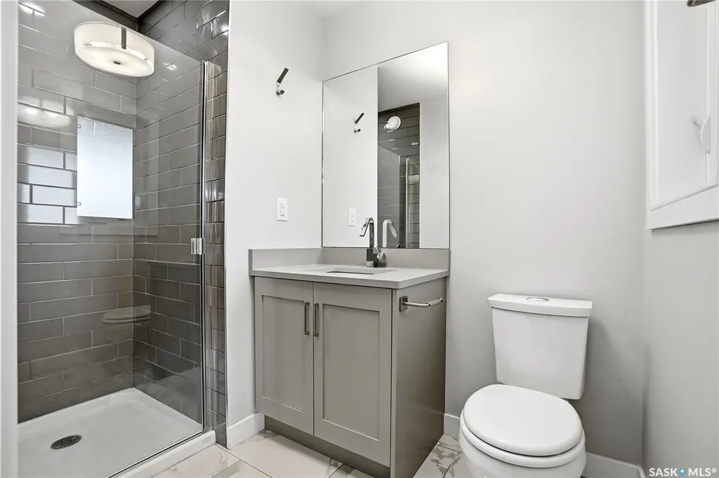 487 Kloppenburg Street Saskatoon SK S7W 0N8