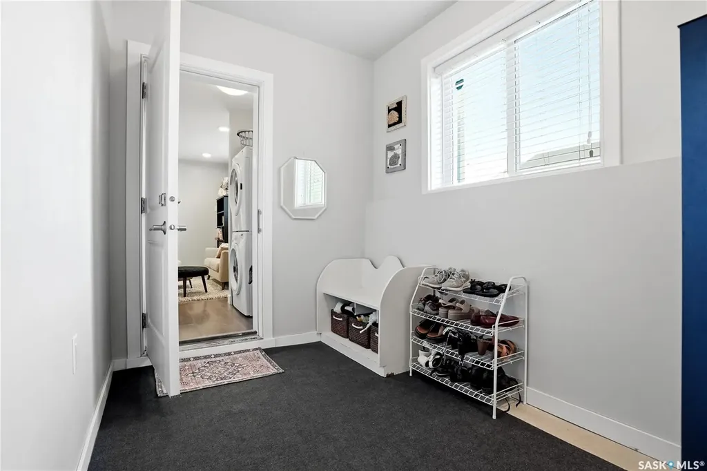 487 Kloppenburg Street Saskatoon SK S7W 0N8