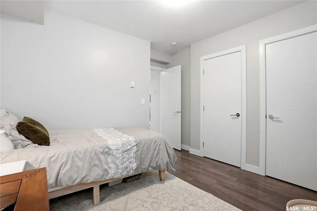 487 Kloppenburg Street Saskatoon SK S7W 0N8