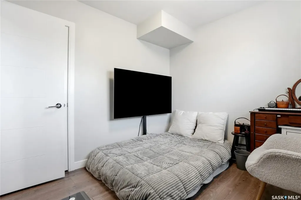 487 Kloppenburg Street Saskatoon SK S7W 0N8