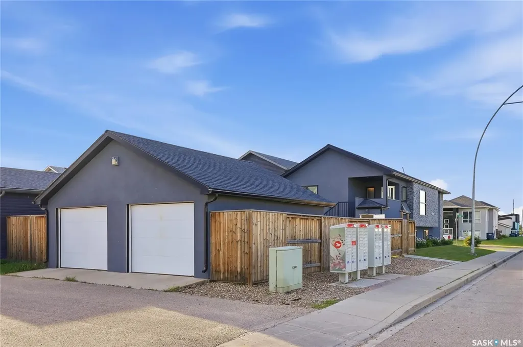 487 Kloppenburg Street Saskatoon SK S7W 0N8