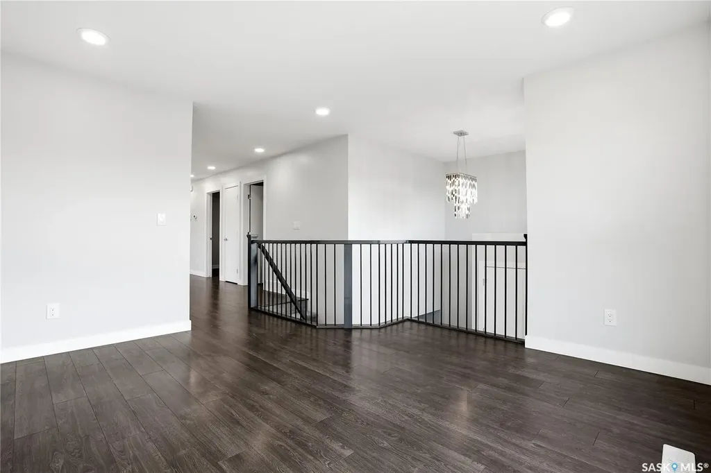 487 Kloppenburg Street Saskatoon SK S7W 0N8