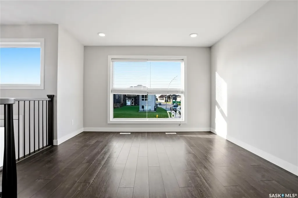 487 Kloppenburg Street Saskatoon SK S7W 0N8