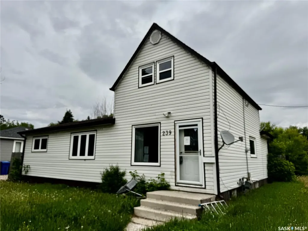 239 Betts Avenue Yorkton SK S3N 1M8