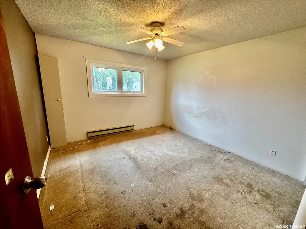 239 Betts Avenue Yorkton SK S3N 1M8