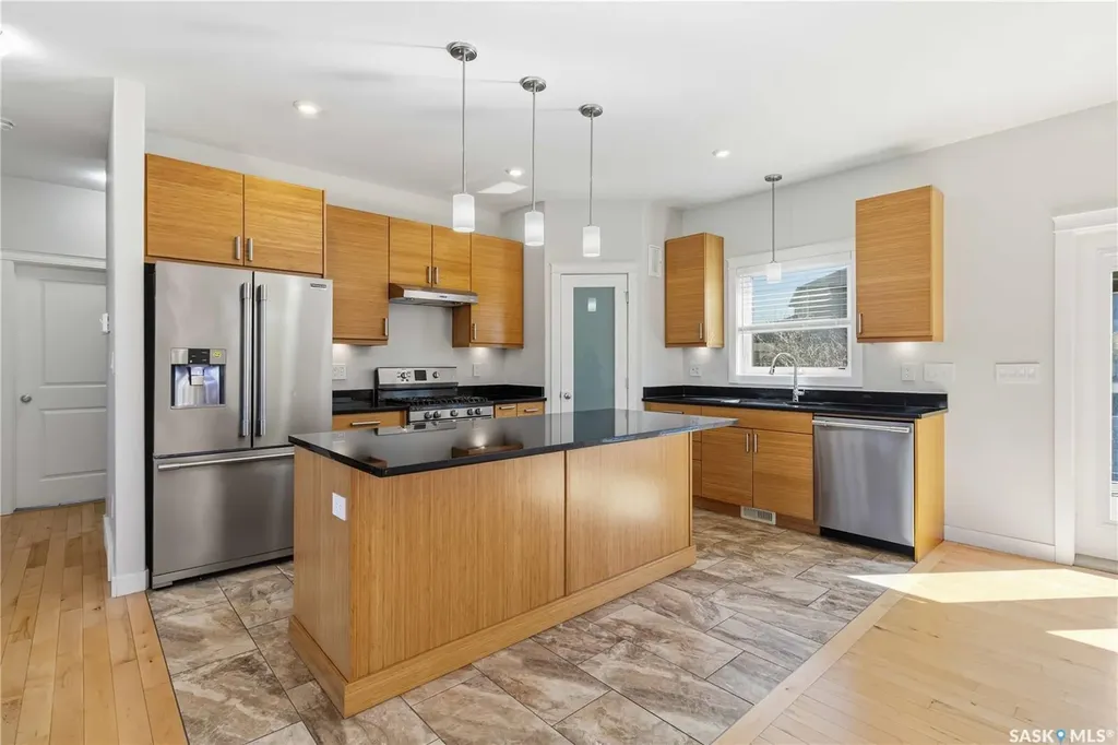 175 Gillies Lane Saskatoon SK S7V 0J8