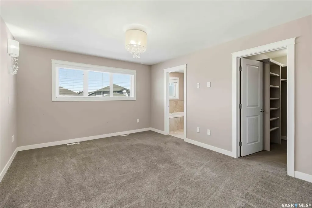 175 Gillies Lane Saskatoon SK S7V 0J8