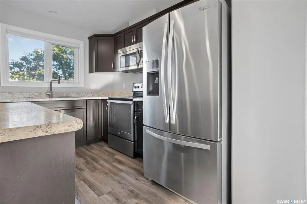 4102 3rd Avenue N Regina SK S4R 2B7