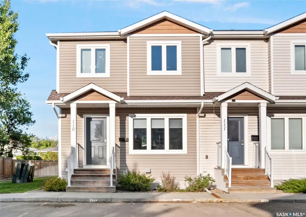4102 3rd Avenue N Regina SK S4R 2B7