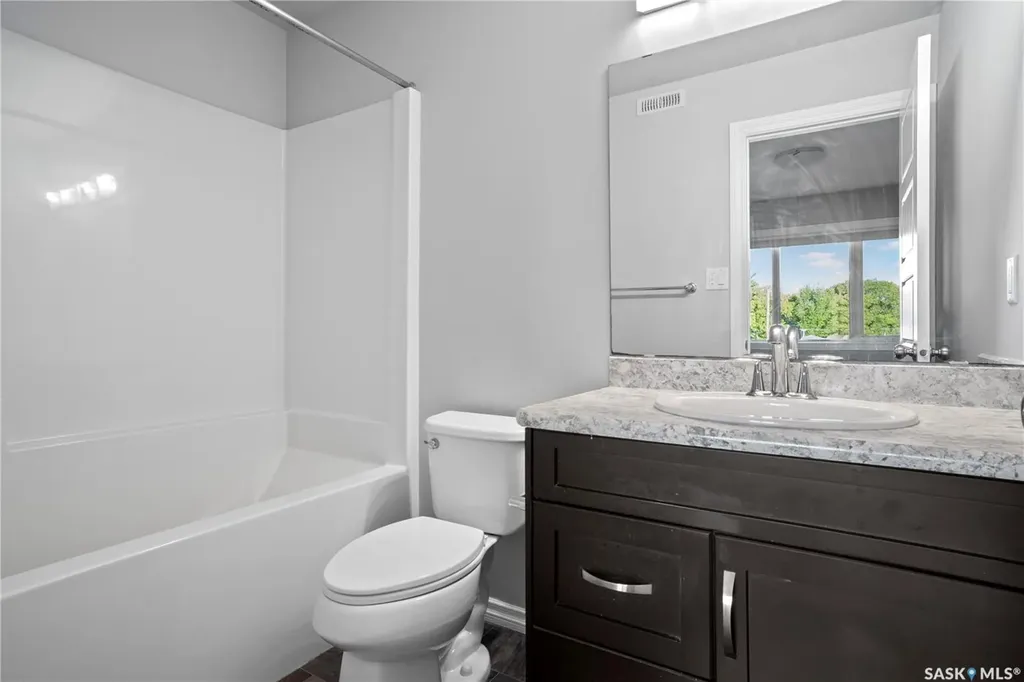 4102 3rd Avenue N Regina SK S4R 2B7