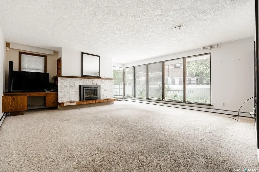 1004 University Drive Saskatoon SK S7N 0K3