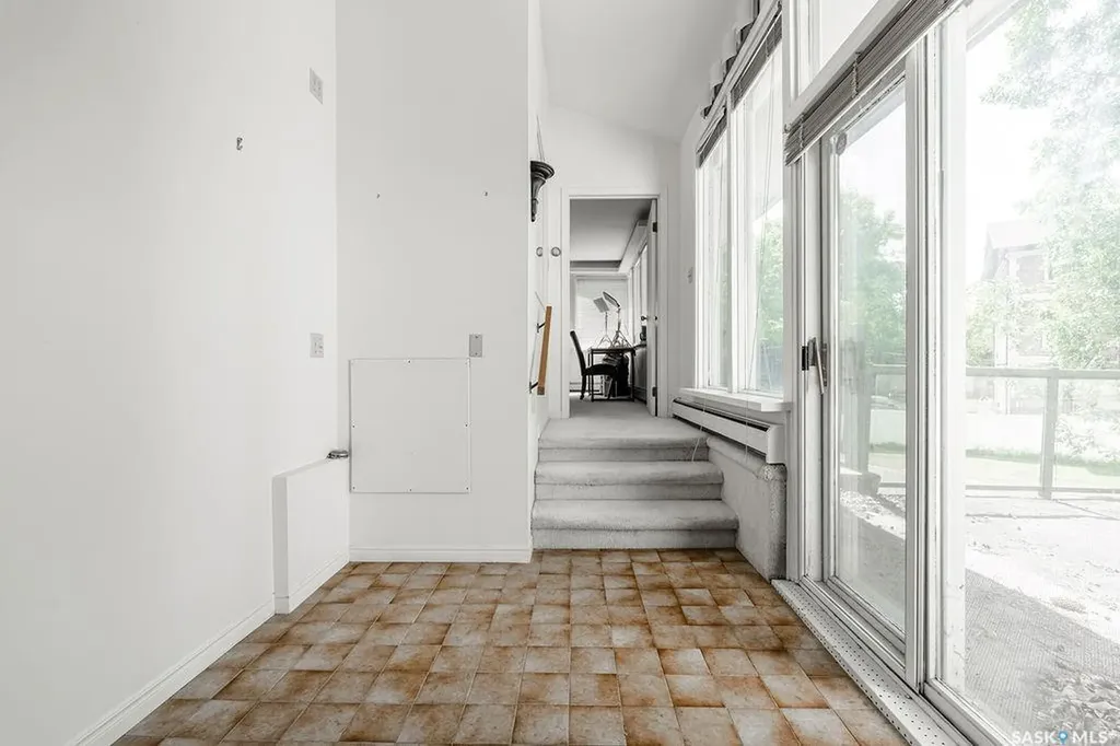 1004 University Drive Saskatoon SK S7N 0K3