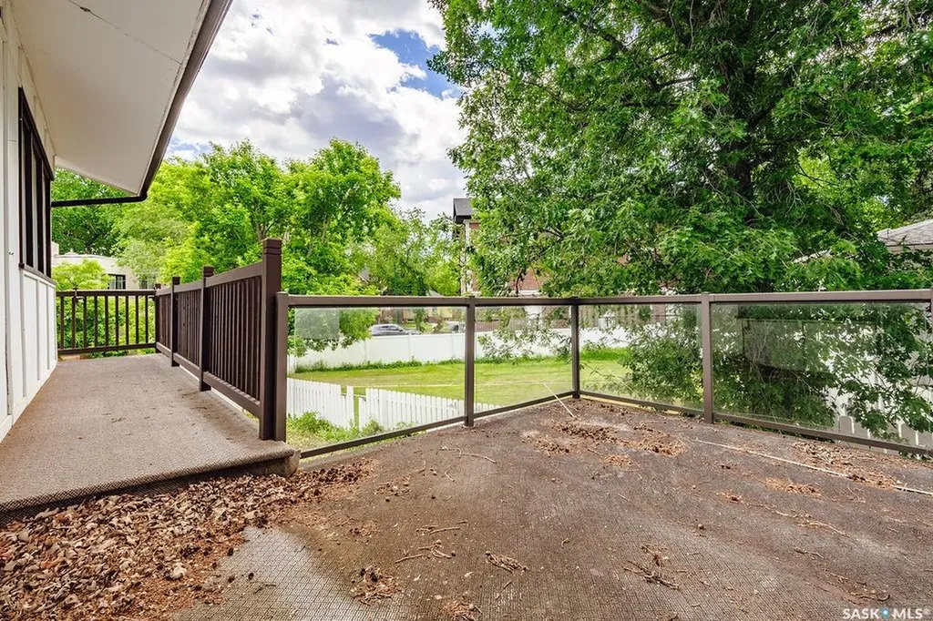 1004 University Drive Saskatoon SK S7N 0K3