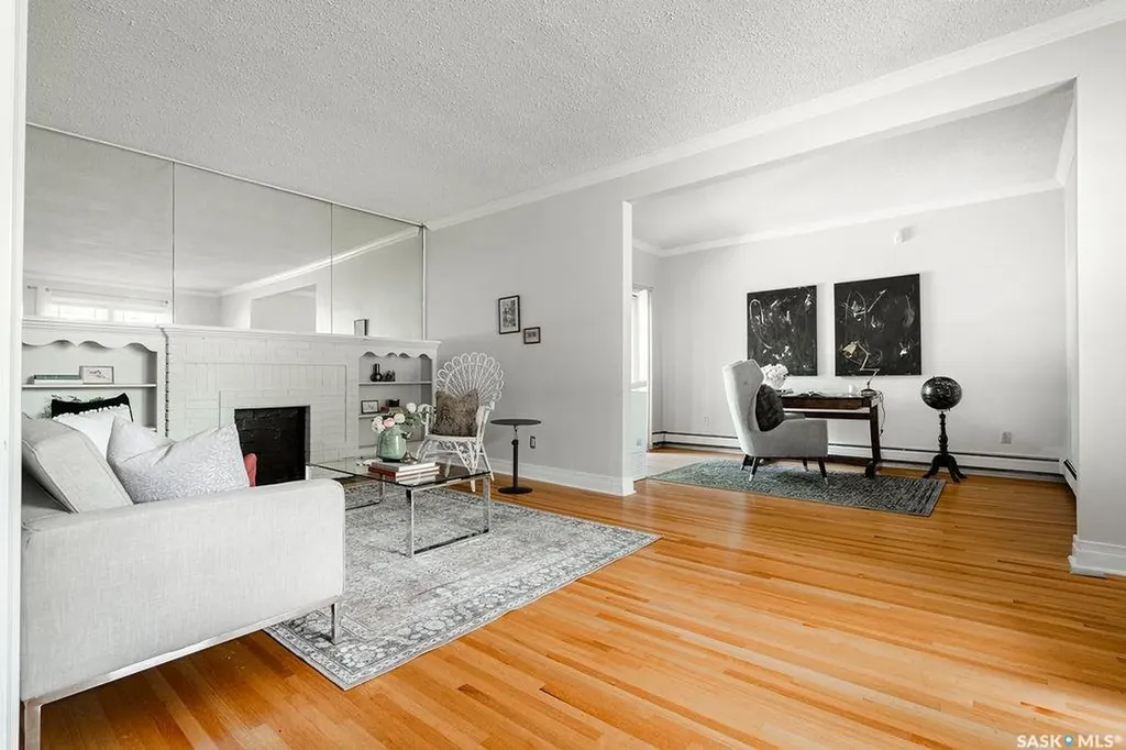 1004 University Drive Saskatoon SK S7N 0K3