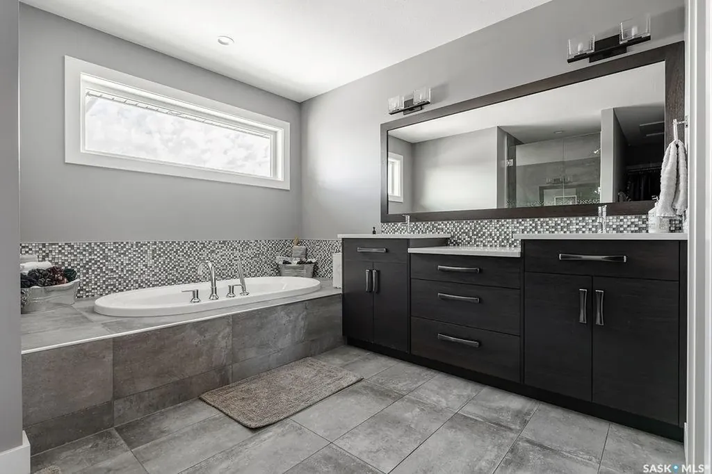 535 Pichler Way Saskatoon SK S7V 0H2