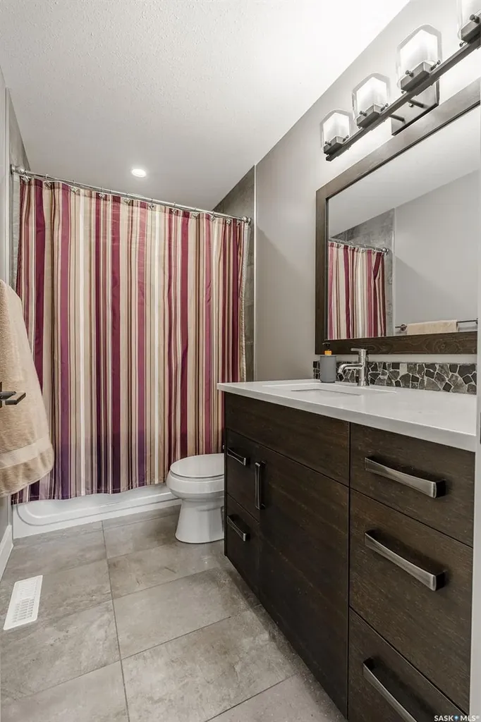 535 Pichler Way Saskatoon SK S7V 0H2