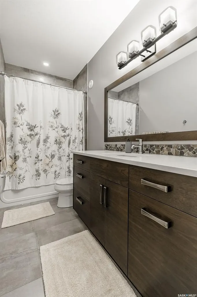 535 Pichler Way Saskatoon SK S7V 0H2