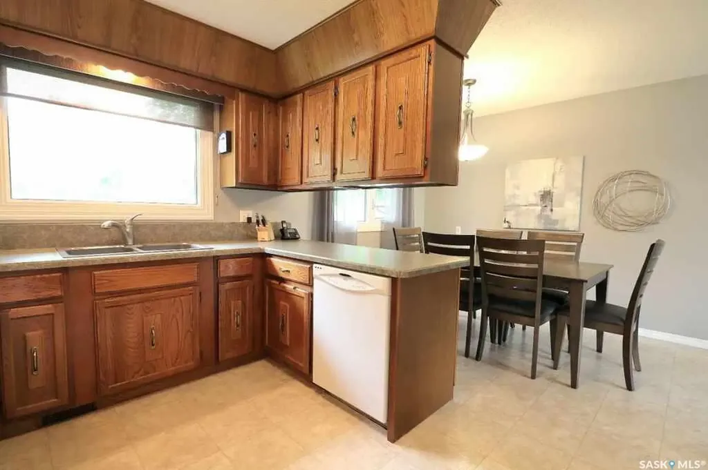 72 Collacott Drive Yorkton SK S3N 3E6