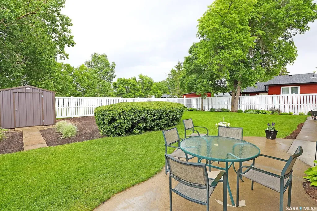 72 Collacott Drive Yorkton SK S3N 3E6